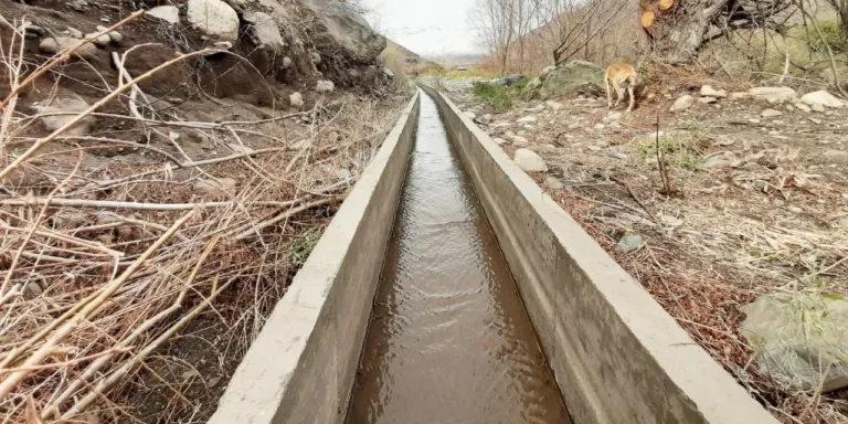 AGRICULTORES MEJORAN RIEGO Y DISTRIBUCIÓN DE AGUAS GRACIAS A PLAN DE EFICIENCIA HÍDRICA
