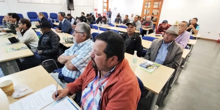 CANALES DEL SECTOR BAJO TENDRÁN VOZ Y VOTO GRACIAS AL CUMPLIMIENTO DE SUS DEBERES Y OBLIGACIONES