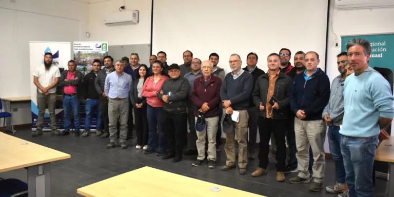 AGRICULTORES APRENDEN USO DE APLICACIÓN SATELITAL QUE DETERMINA LA DEMANDA HÍDRICA.