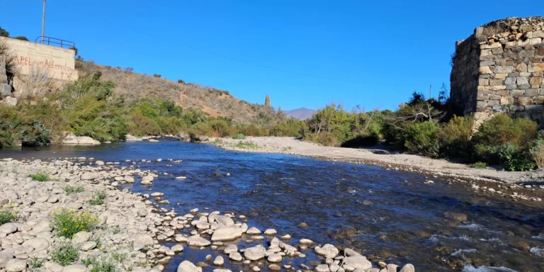 JVRCH REFUERZA LLAMADO A USUARIOS PARA QUE TOMEN MEDIDAS PREVENTIVAS EN OBRAS DE DISTRIBUCIÓN DE AGUAS
