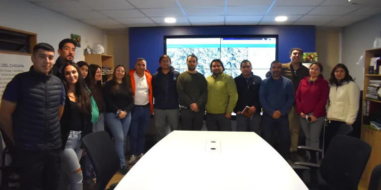 FUTUROS AGRÓNOMOS DE LA UNIVERSIDAD DE VIÑA DEL MAR CONOCEN LA VANGUARDIA EN GESTIÓN HÍDRICA DE LA JUNTA DE VIGILANCIA DEL RÍO CHOAPA
